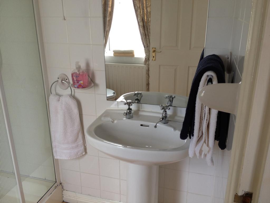 Killary House Hotel Westport Room photo